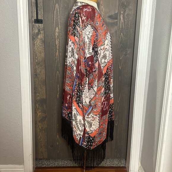 Multi-Color Cover-up - Picture 4 of 6